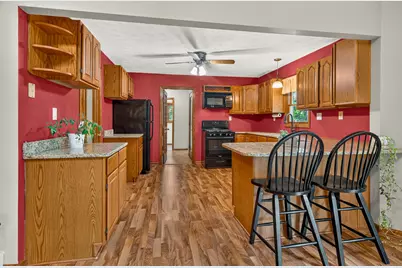 304 Picadilly Drive SE, Poplar Grove, IL 61065 - Photo 9