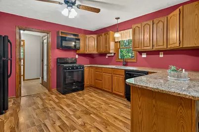 304 Picadilly Drive SE, Poplar Grove, IL 61065 - Photo 11
