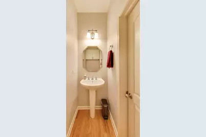 2622 N Mildred Avenue #1, Chicago, IL 60614 - Photo 17