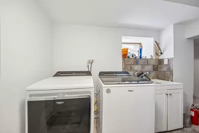 3819 N Kilpatrick Avenue, Chicago, IL 60641 - Photo 39
