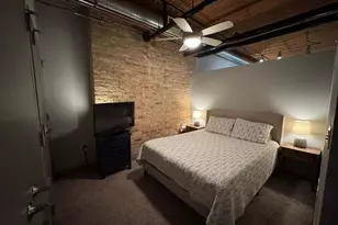 445 E Illinois St, Chicago, IL 60611 - Photo 7
