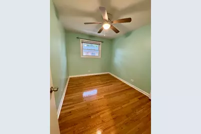 1411 W Touhy Avenue #B, Chicago, IL 60626 - Photo 11