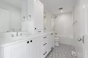 550 N Kingsbury St, Chicago, IL 60654 - Photo 29
