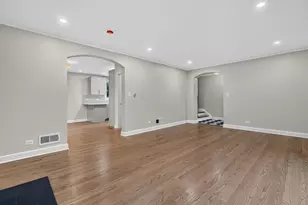 519 Uvedale Rd, Riverside, IL 60546 - Photo 5