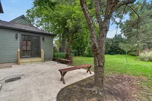 519 Uvedale Rd, Riverside, IL 60546 - Photo 27