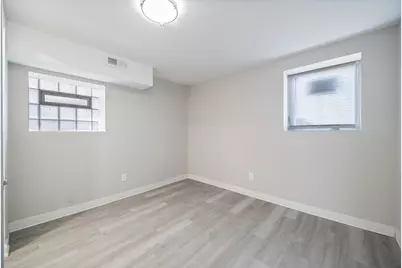 2431 Gunderson Avenue, Berwyn, IL 60402 - Photo 17
