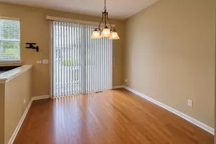 65 Veneto Ct, Streamwood, IL 60107 - Photo 9