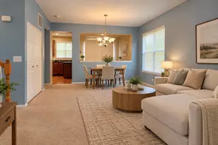 65 Veneto Ct, Streamwood, IL 60107 - Photo 5