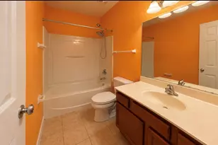65 Veneto Ct, Streamwood, IL 60107 - Photo 17