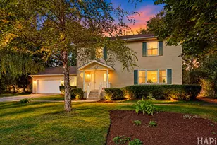 10066 W Paddock Ave, Beach Park, IL 60087 - Photo 1