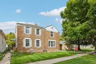 4004 Oak Ave, Brookfield, IL 60513 - Photo 1