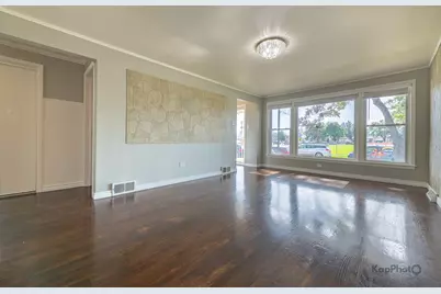 7224 W 60th Place, Summit, IL 60501 - Photo 5