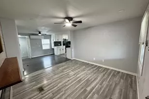 106 Redwood Manor, Pontiac, IL 61764 - Photo 7