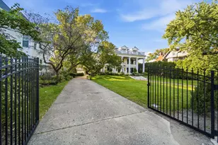 1616 Forest Pl, Evanston, IL 60201 - Photo 3