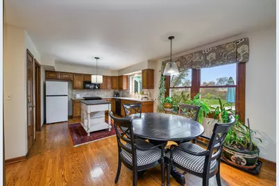 266 Moders Avenue, Cary, IL 60013 - Photo 9