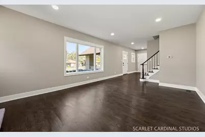 245 E Highland Avenue, Villa Park, IL 60181 - Photo 7