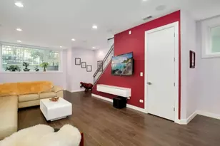 827 N Rockwell St, Chicago, IL 60622 - Photo 11