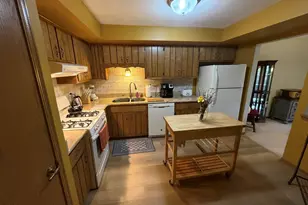 15715 Deerfield Ct, Orland Park, IL 60462 - Photo 5