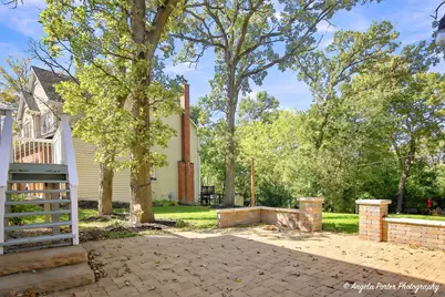 606 Barberry Trail, Fox River Grove, IL 60021 - Photo 5
