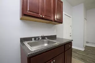 4735 N Beacon St, Chicago, IL 60640 - Photo 5