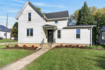 1103 State Street, Dekalb, IL 60115 - Photo 1