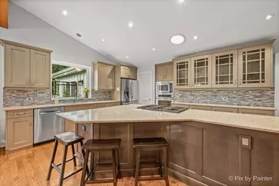 1070 Rose Court, Woodstock, IL 60098 - Photo 5