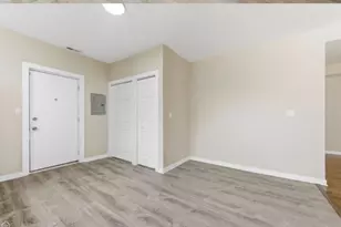 7741 S Phillips Ave, Chicago, IL 60649 - Photo 13