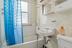 4541 N Harding Ave, Chicago, IL 60625 - Photo 11