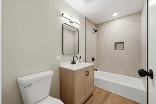 791 W Kathleen Dr, Des Plaines, IL 60016 - Photo 15