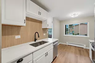 791 W Kathleen Dr, Des Plaines, IL 60016 - Photo 7