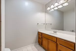 4715 N Racine Ave, Chicago, IL 60640 - Photo 11