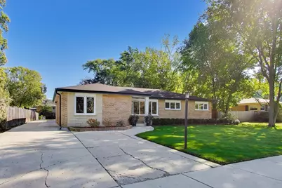517 S Pine Street, Mount Prospect, IL 60056 - Photo 3