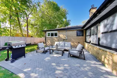 517 S Pine Street, Mount Prospect, IL 60056 - Photo 37