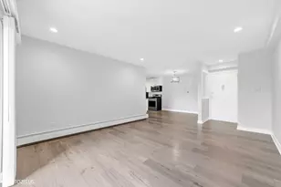 866 Cider Ln, Prospect Heights, IL 60070 - Photo 33