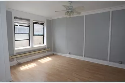 4735 N Beacon Street #405, Chicago, IL 60640 - Photo 7