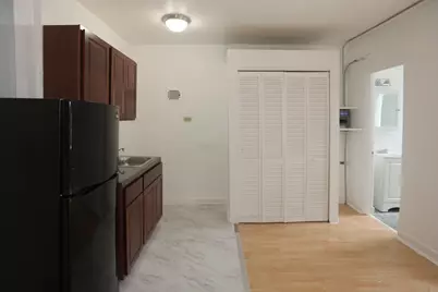 4735 N Beacon Street #405, Chicago, IL 60640 - Photo 3