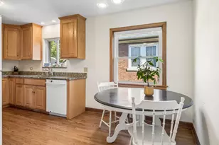 400 Addison Rd, Riverside, IL 60546 - Photo 13
