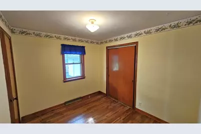 2722 Prial Avenue, Rockford, IL 61101 - Photo 9