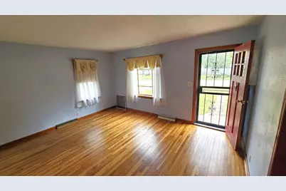 2722 Prial Avenue, Rockford, IL 61101 - Photo 3