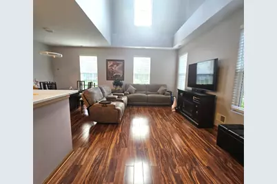 363 S Litchfield Drive, Round Lake, IL 60073 - Photo 13