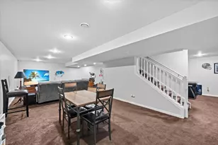 8204 Waterbury Dr, Joliet, IL 60431 - Photo 23