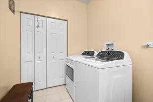 8204 Waterbury Dr, Joliet, IL 60431 - Photo 13