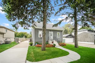 11418 S Avon Ave, Alsip, IL 60803 - Photo 3