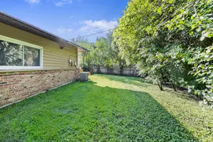 1142 Parkview Ave, Chicago Heights, IL 60411 - Photo 23