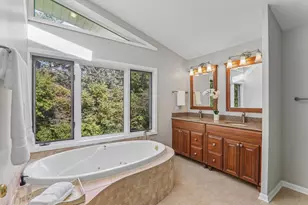 424 Otis Rd, Barrington, IL 60010 - Photo 21