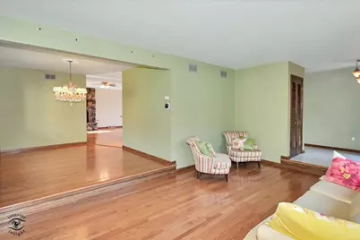 9953 S 82nd Court, Palos Hills, IL 60465 - Photo 5
