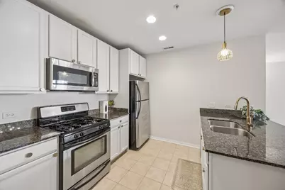 7757 Van Buren Street #206, Forest Park, IL 60130 - Photo 5