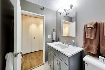 111 W Maple Street #2902, Chicago, IL 60610 - Photo 13