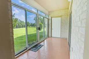 6420 Pine Trail Ln, Tinley Park, IL 60477 - Photo 3
