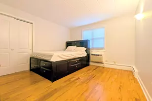 6161 N Hoyne Ave, Chicago, IL 60659 - Photo 5